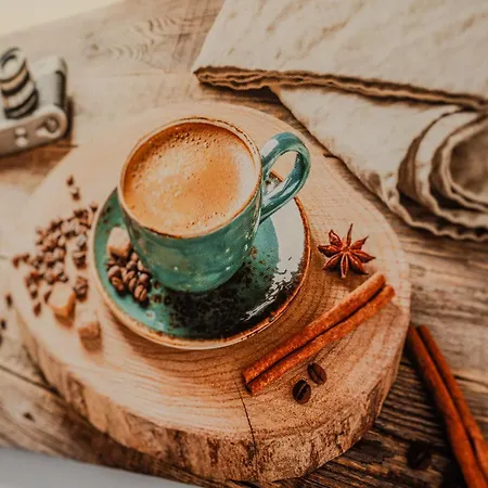 Tiki's Bar Bucharest