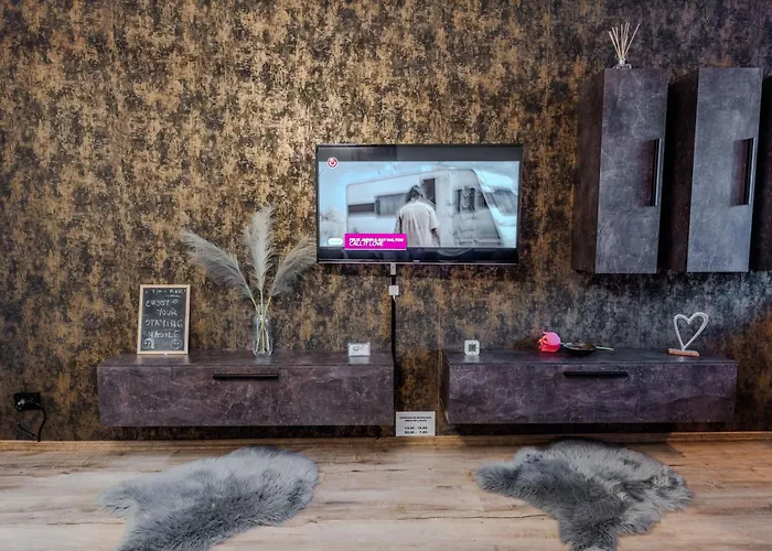 Tiki's Bar * 布加勒斯特