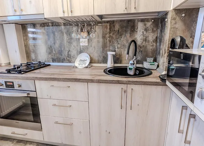 Tiki's Bar * 布加勒斯特